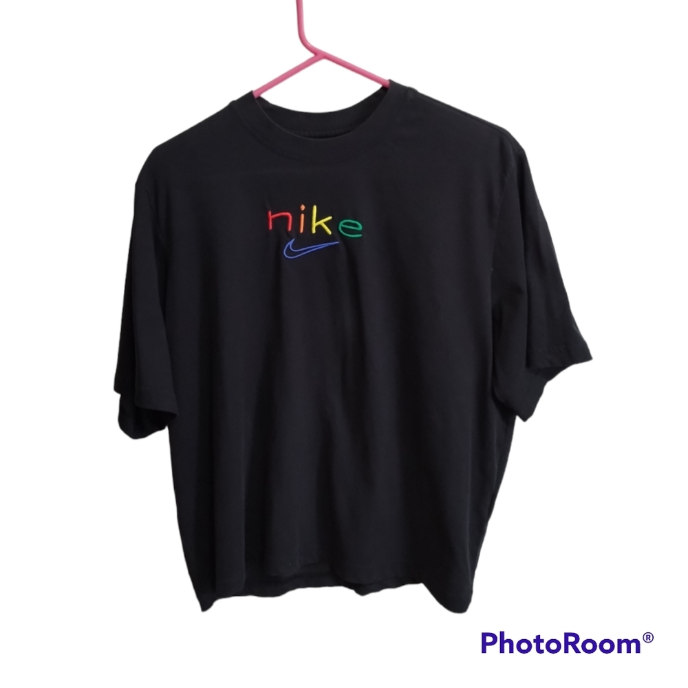 Nike Women's Cropped Dri-Fit Boxy Rainbow Training Tee